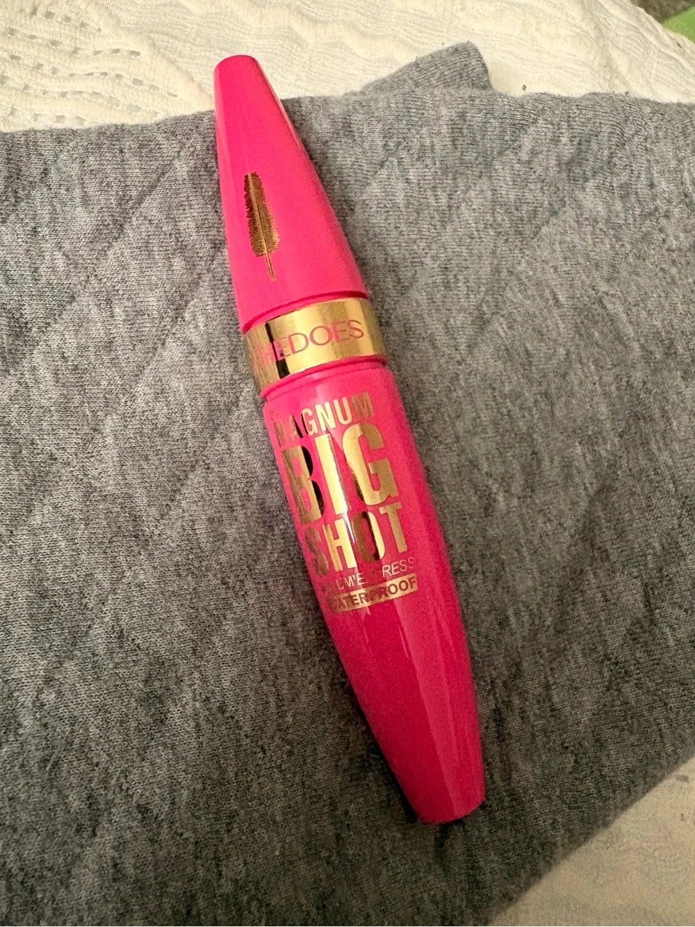 Magnum Big Shot Waterproof Mascara - Bright Pink with Gold Accents